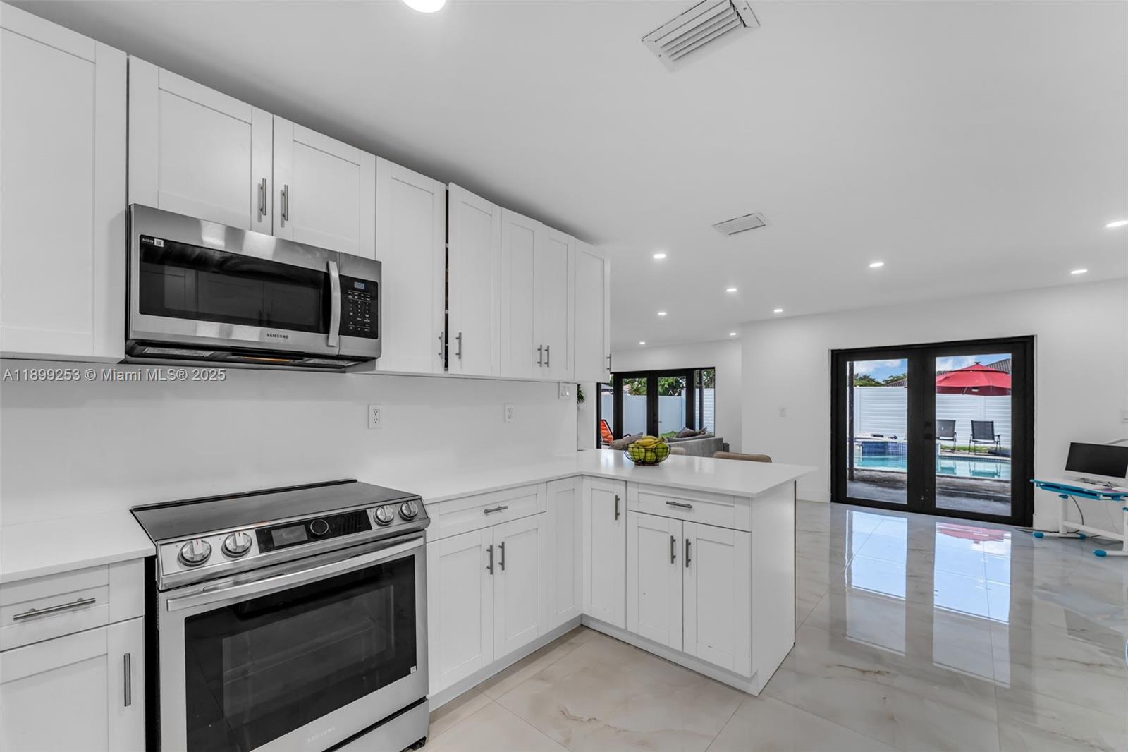 LAGUNA PONDS SEC 2 - Residential