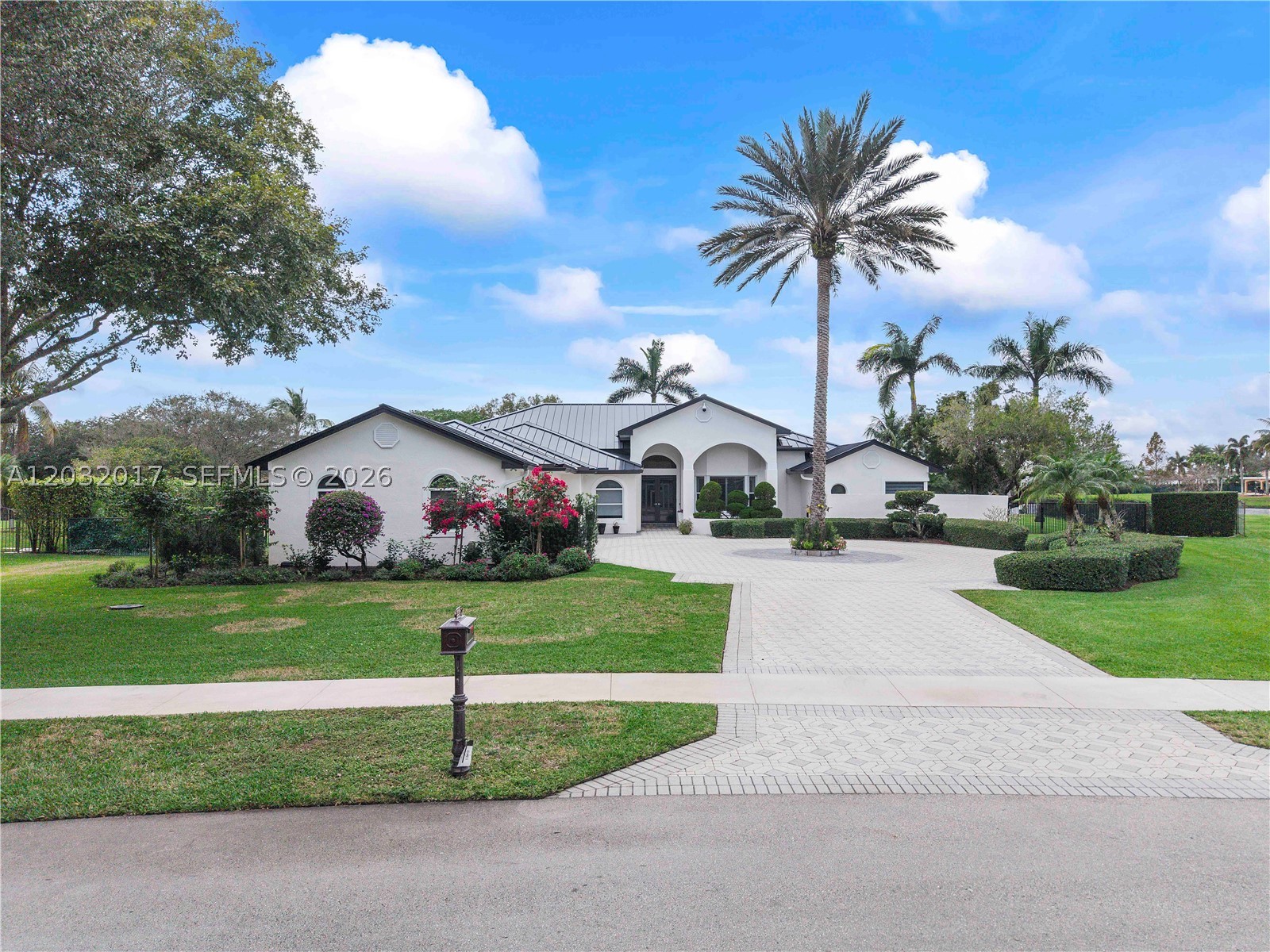 2235 SW 105th Ter