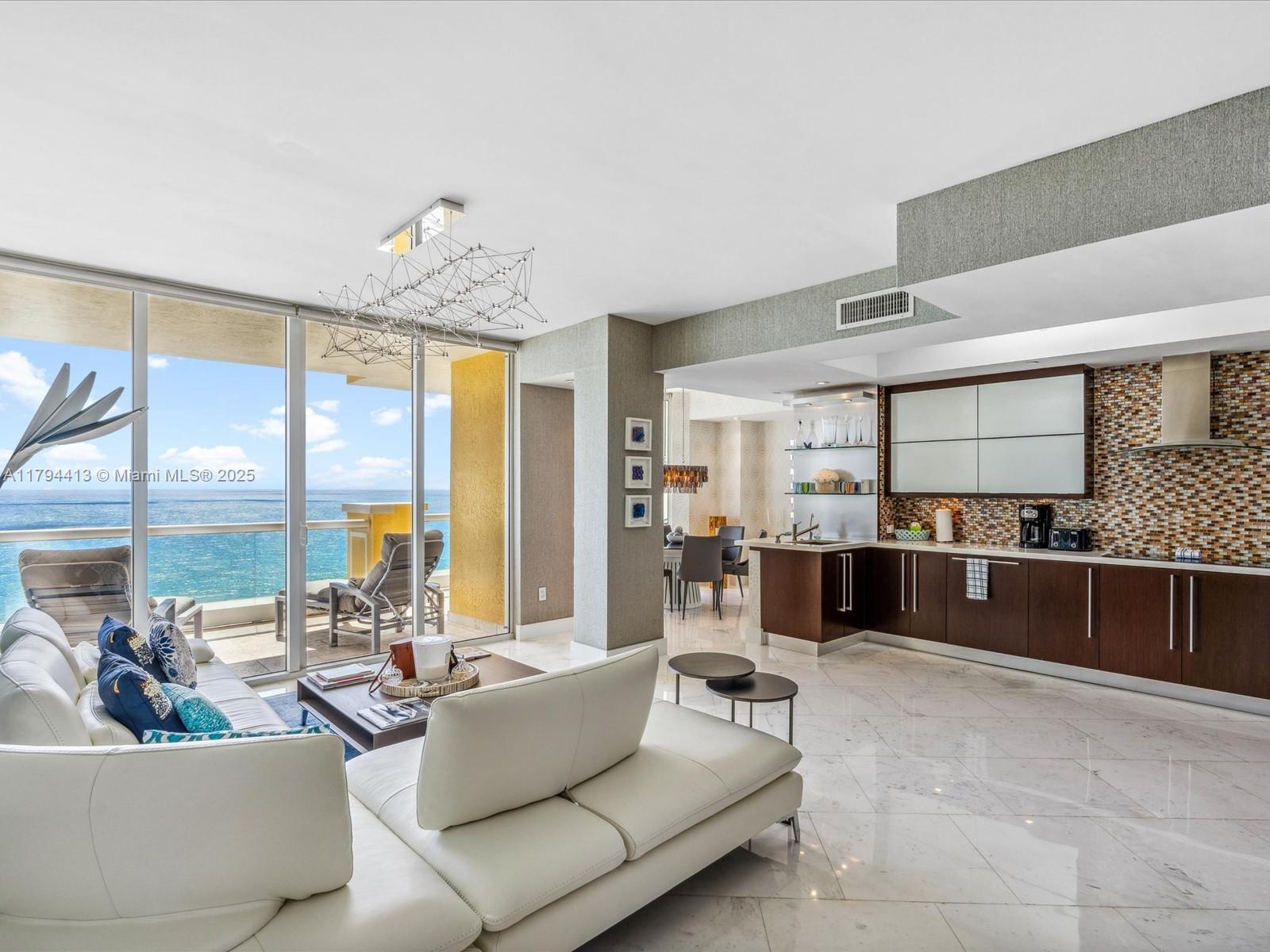 ACQUALINA OCEAN RESIDENCE - Residential