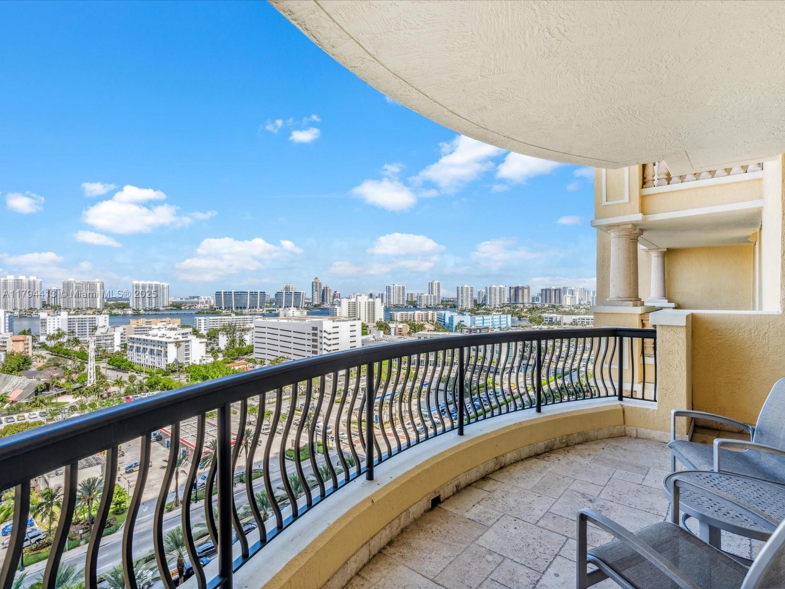 ACQUALINA OCEAN RESIDENCE - Residential