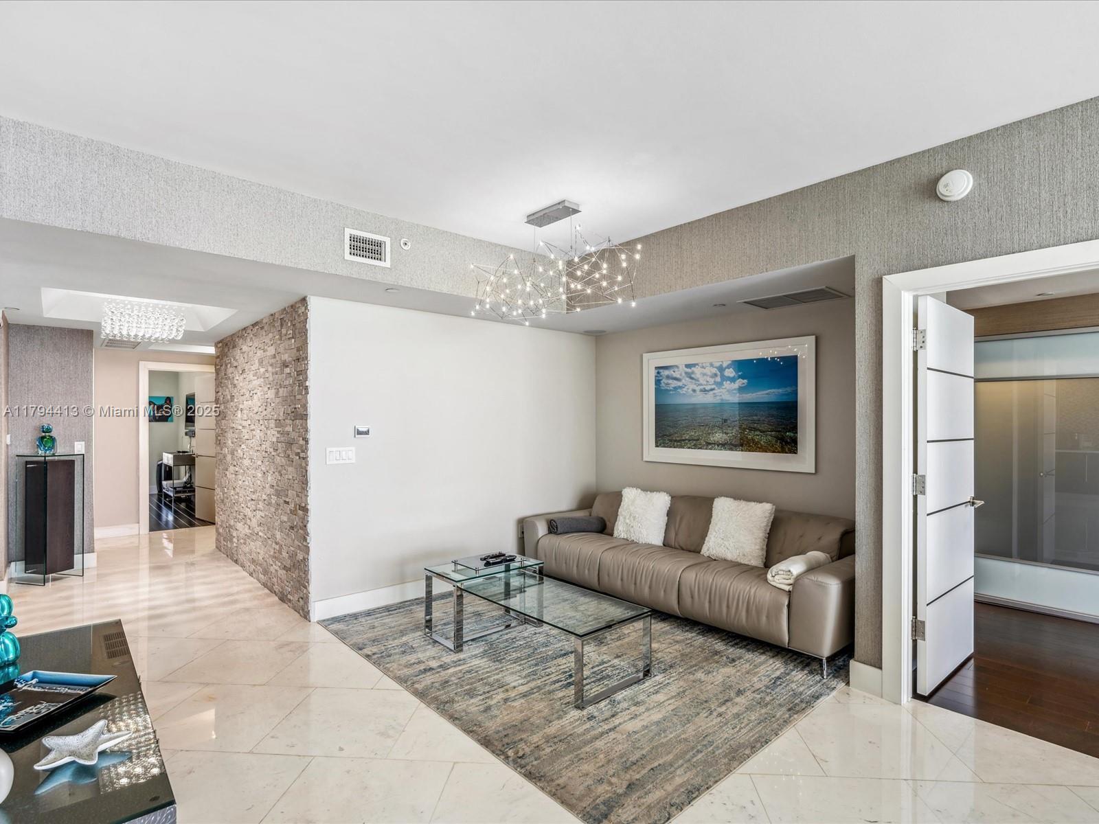ACQUALINA OCEAN RESIDENCE - Residential