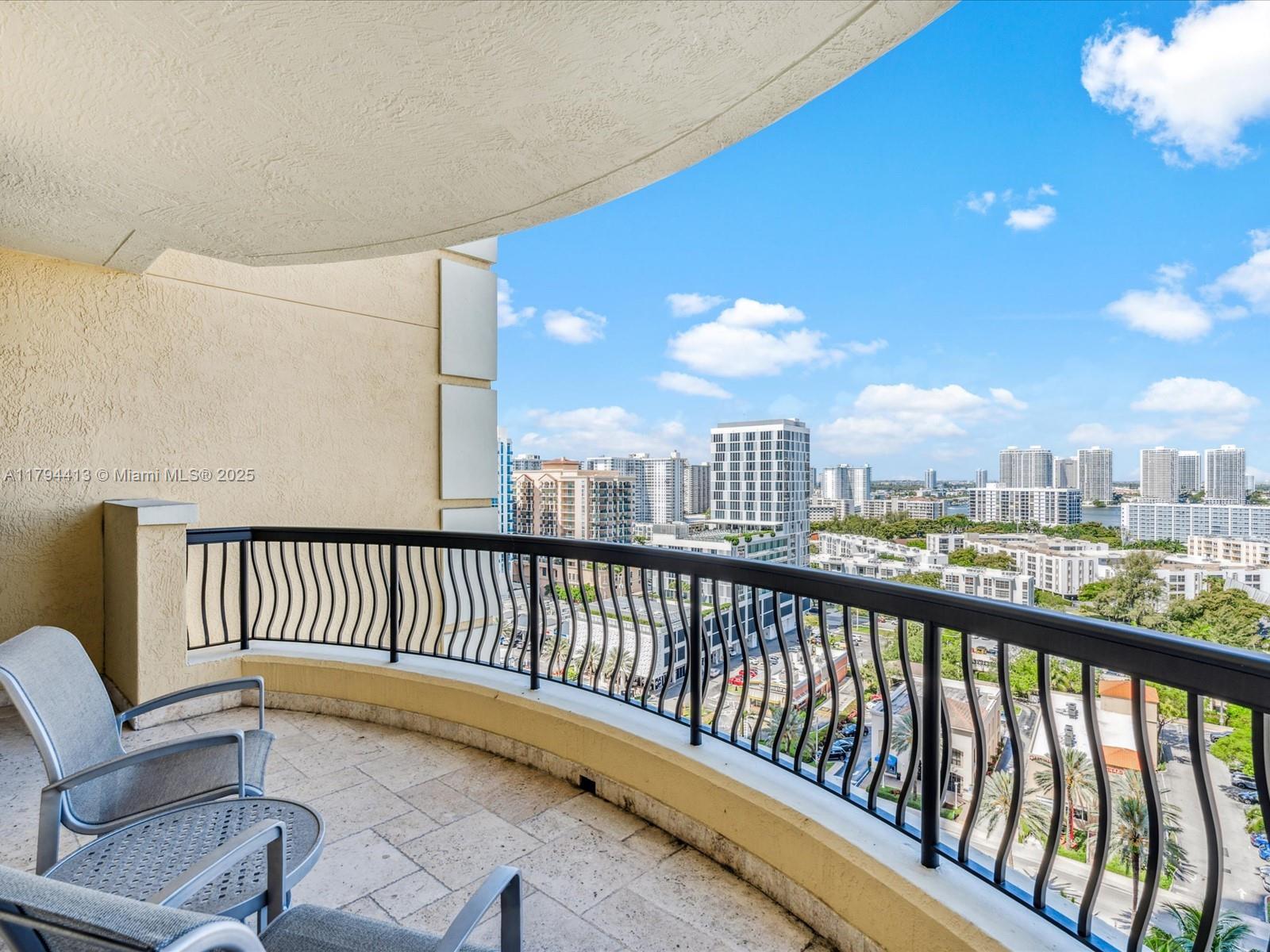 ACQUALINA OCEAN RESIDENCE - Residential