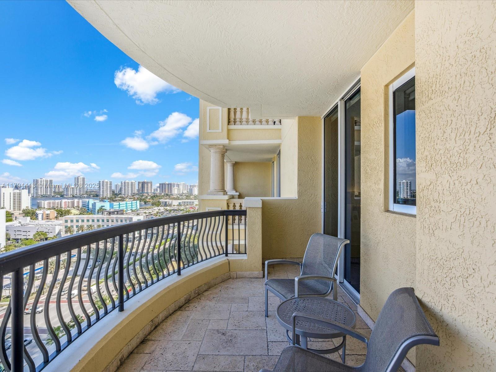 ACQUALINA OCEAN RESIDENCE - Residential