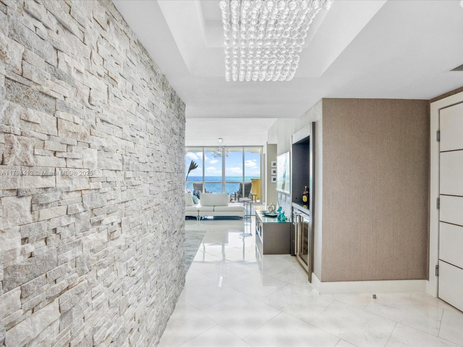 ACQUALINA OCEAN RESIDENCE - Residential