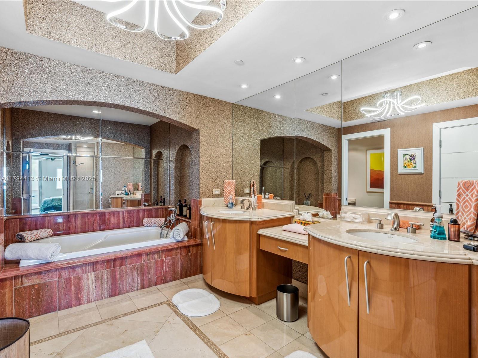 ACQUALINA OCEAN RESIDENCE - Residential