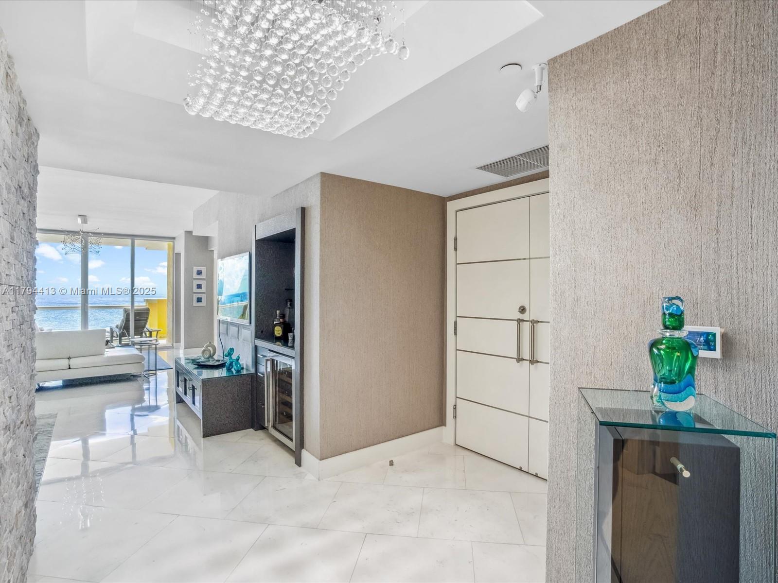 ACQUALINA OCEAN RESIDENCE - Residential