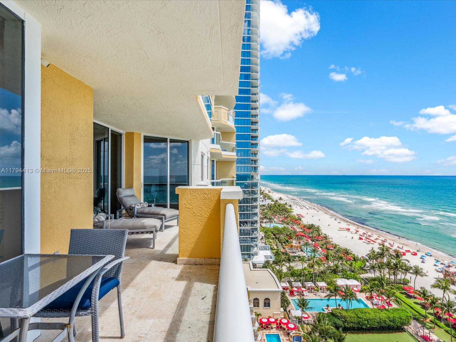 ACQUALINA OCEAN RESIDENCE - Residential