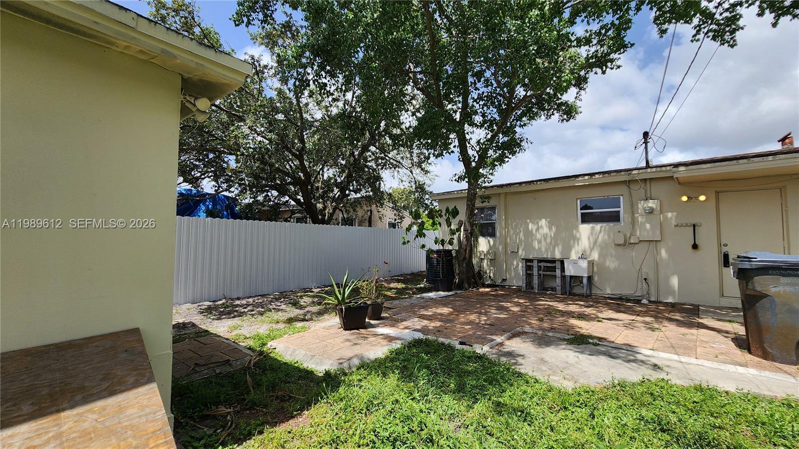 BOULEVARD HEIGHTS SEC 3 - Residential Lease