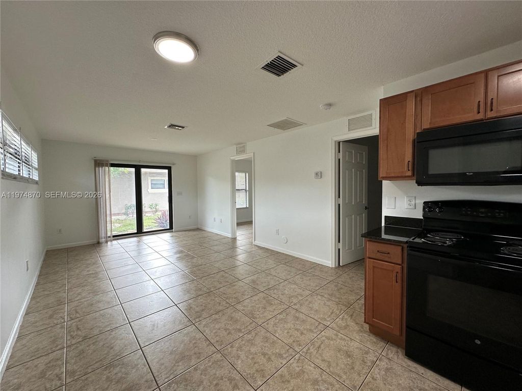 Photo of 1045 NE 10th Ave #1, Fort Lauderdale, FL 33304 (MLS # A11974870)