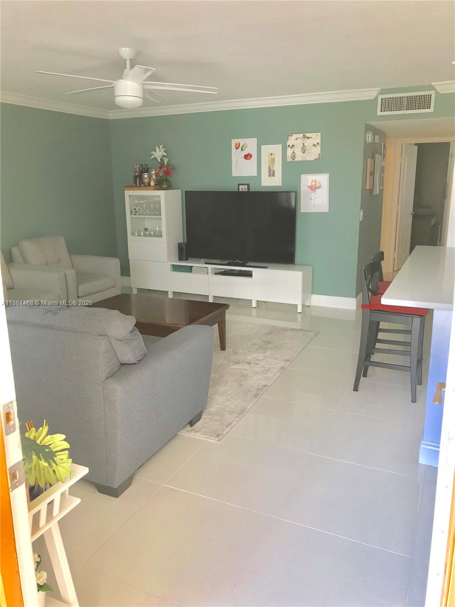 KINGS POINT NORMANDY COND - Residential