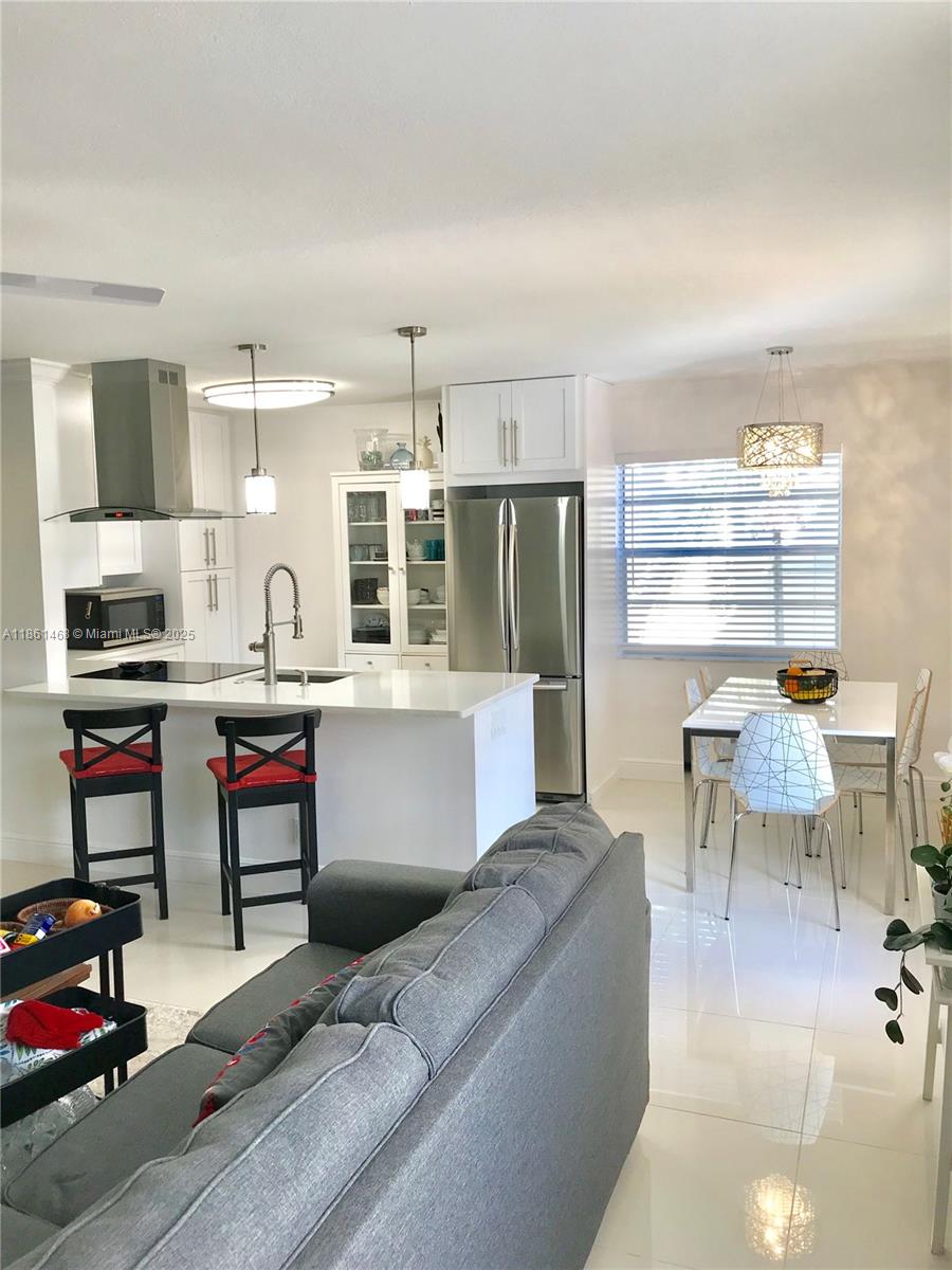 KINGS POINT NORMANDY COND - Residential