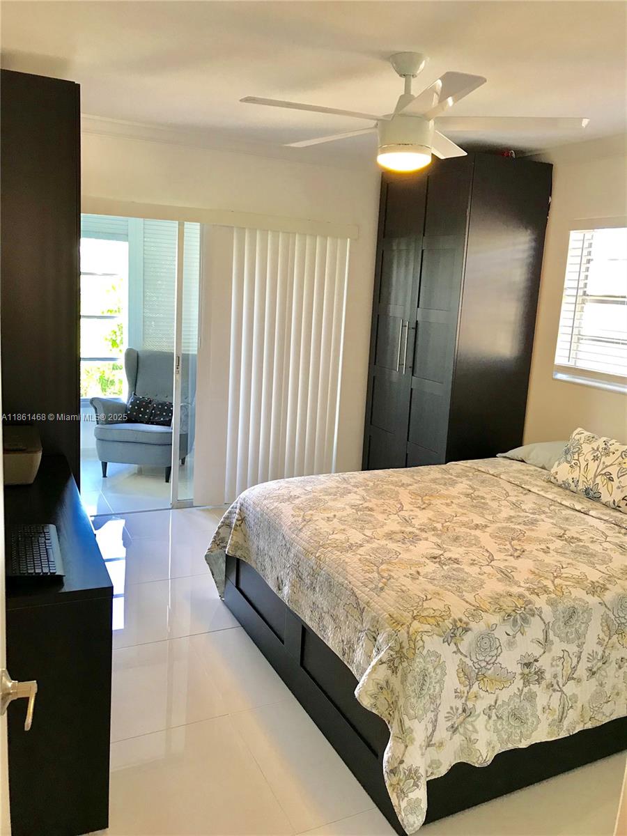 KINGS POINT NORMANDY COND - Residential