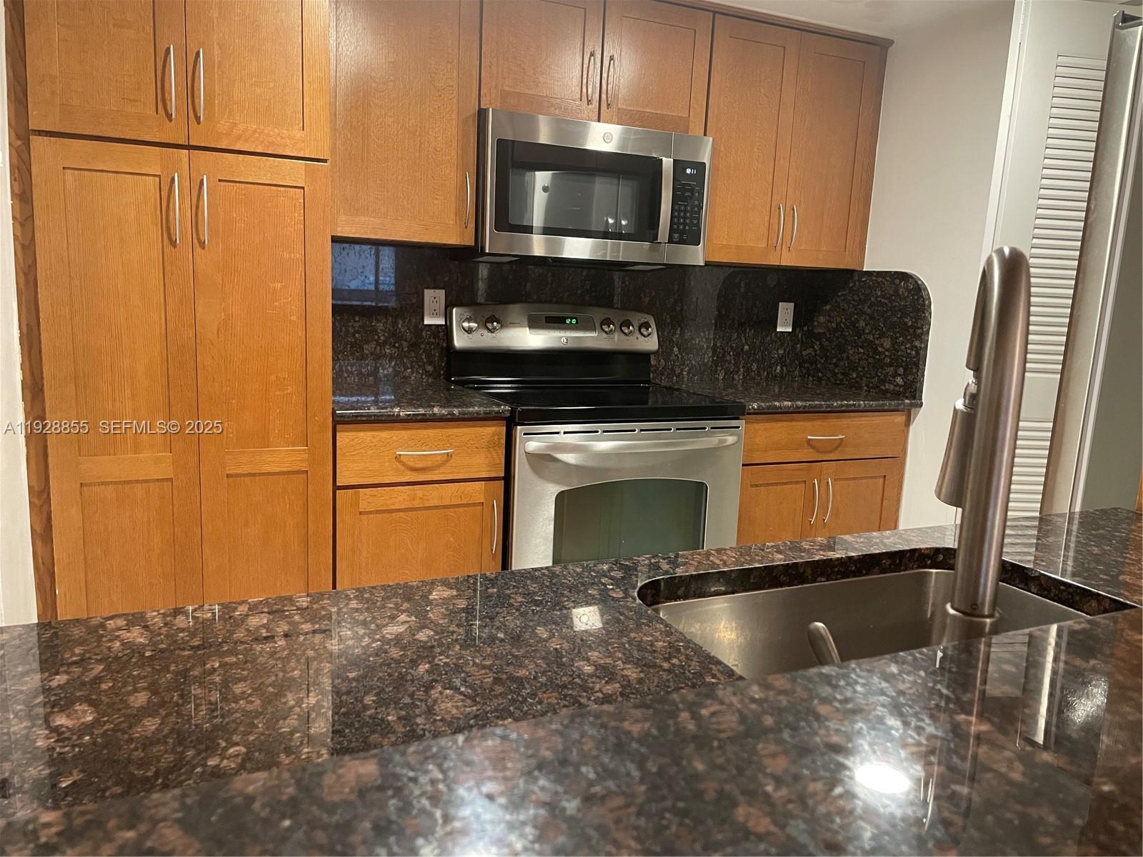 CITATION WAY CONDO - Residential Lease