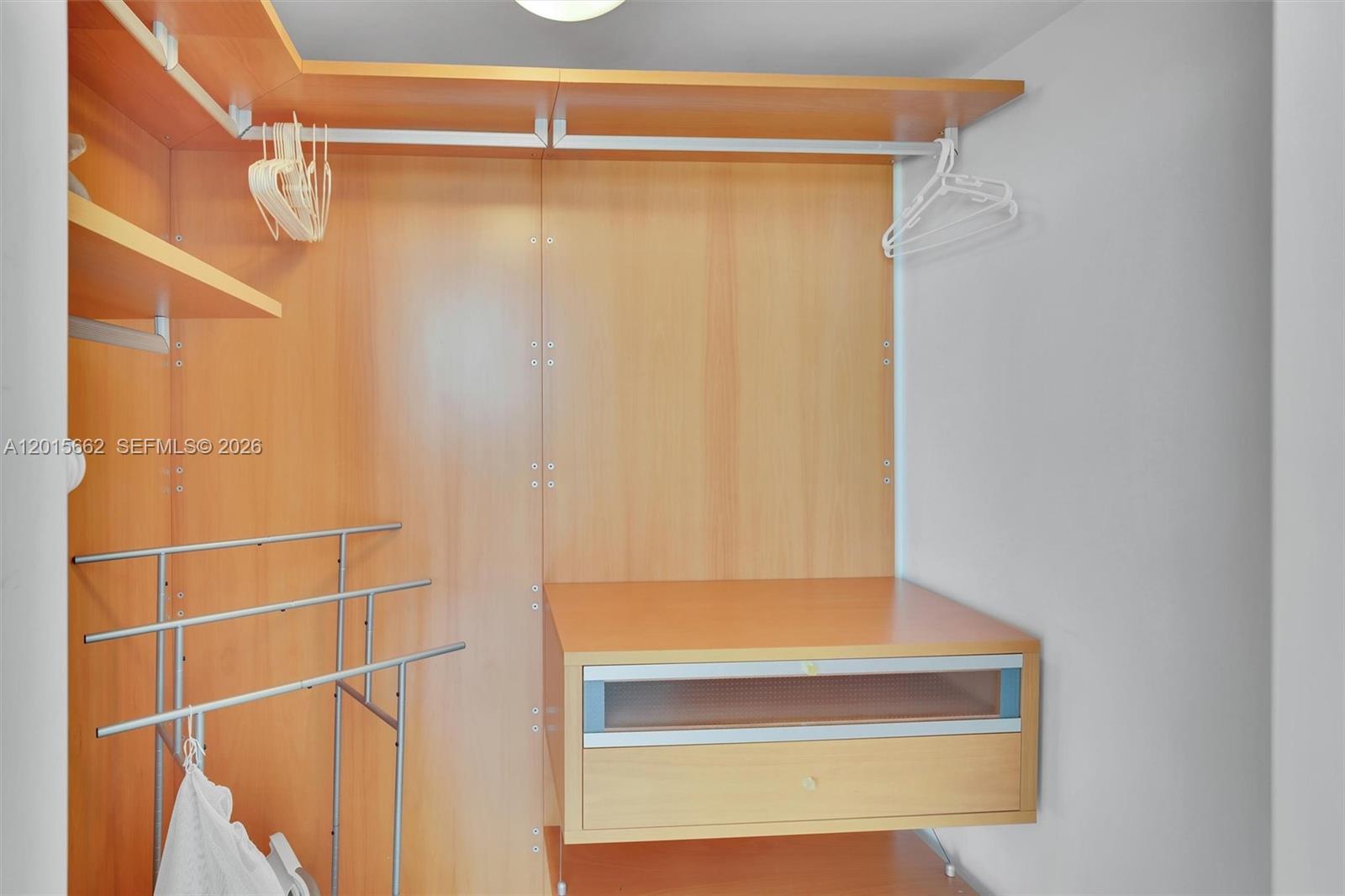 ICON CONDO - Residential Lease