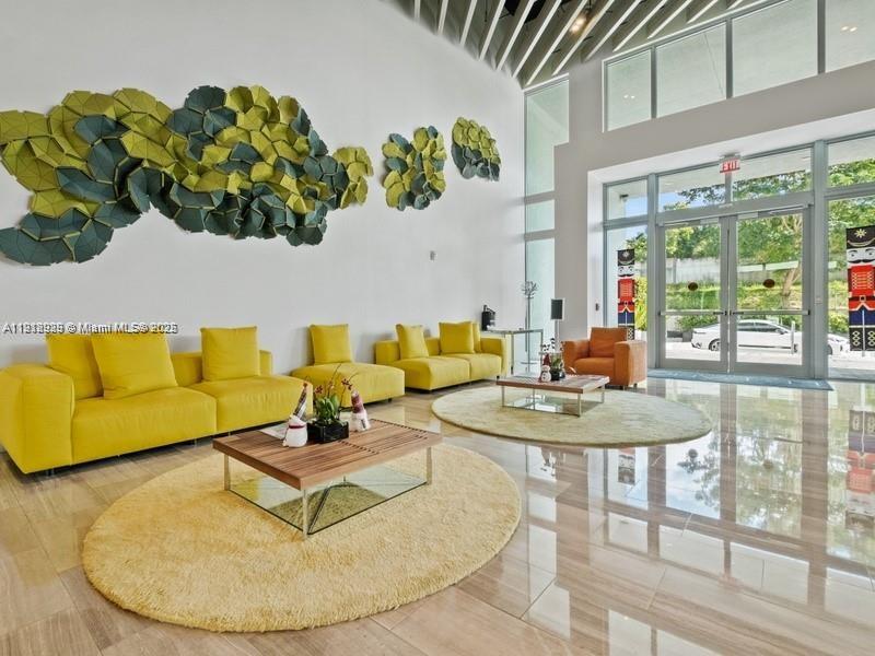 View photos, virtual tours, details... 1600 SW 1st Ave 611