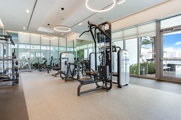 MARINA PALMS RESIDENCES N - Residential Lease