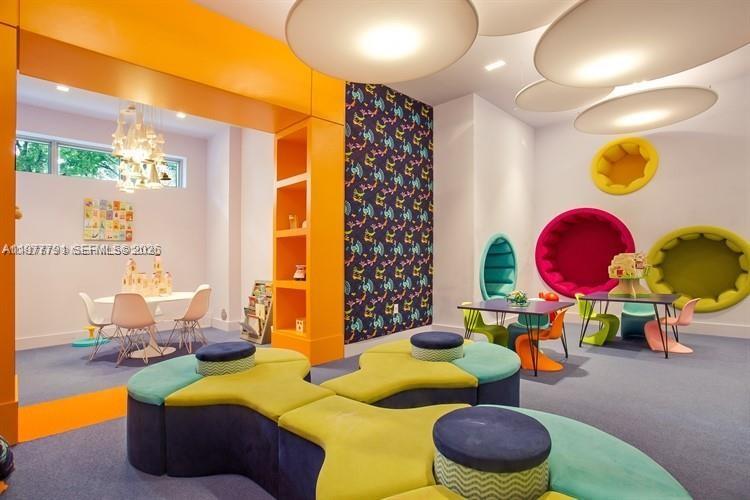 MARINA PALMS RESIDENCES N - Residential Lease