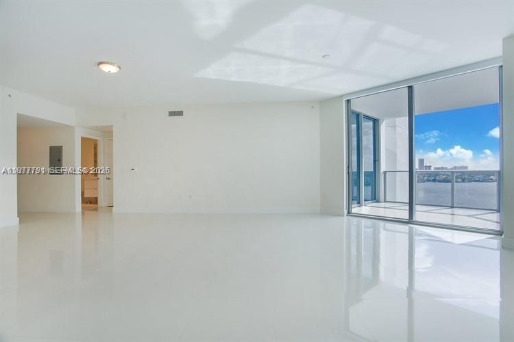 MARINA PALMS RESIDENCES N - Residential Lease