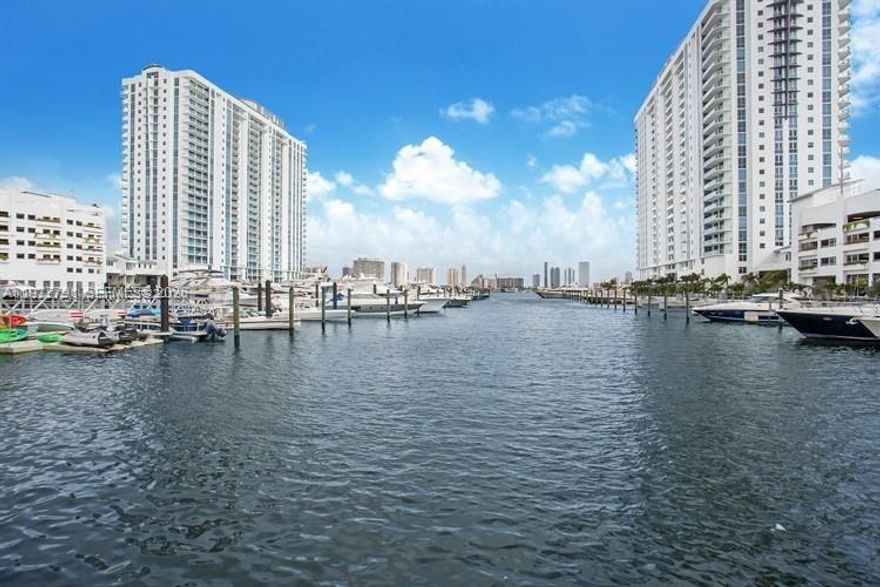 2 Bed/ 2 Bath apt w/ direct Marina, Intracoastal and Ocean view! Awesome Porcelain floors throughout & marble in baths. Stylish closets and roller shade curtains. Cabinetry by Snaidero and kitchen appliances by Wolf, Bosch & Sub-zero. Incredible amenities include concierge, club room, children's room, fitness center, spa, pool overlooking bay & full service marine. 1 Parking Space #601 + 1 storage #2-096