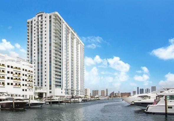MARINA PALMS RESIDENCES N - Residential Lease