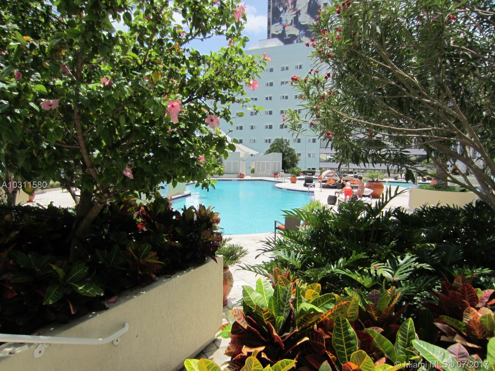 VIZCAYNE NORTH CONDO - Residential Lease