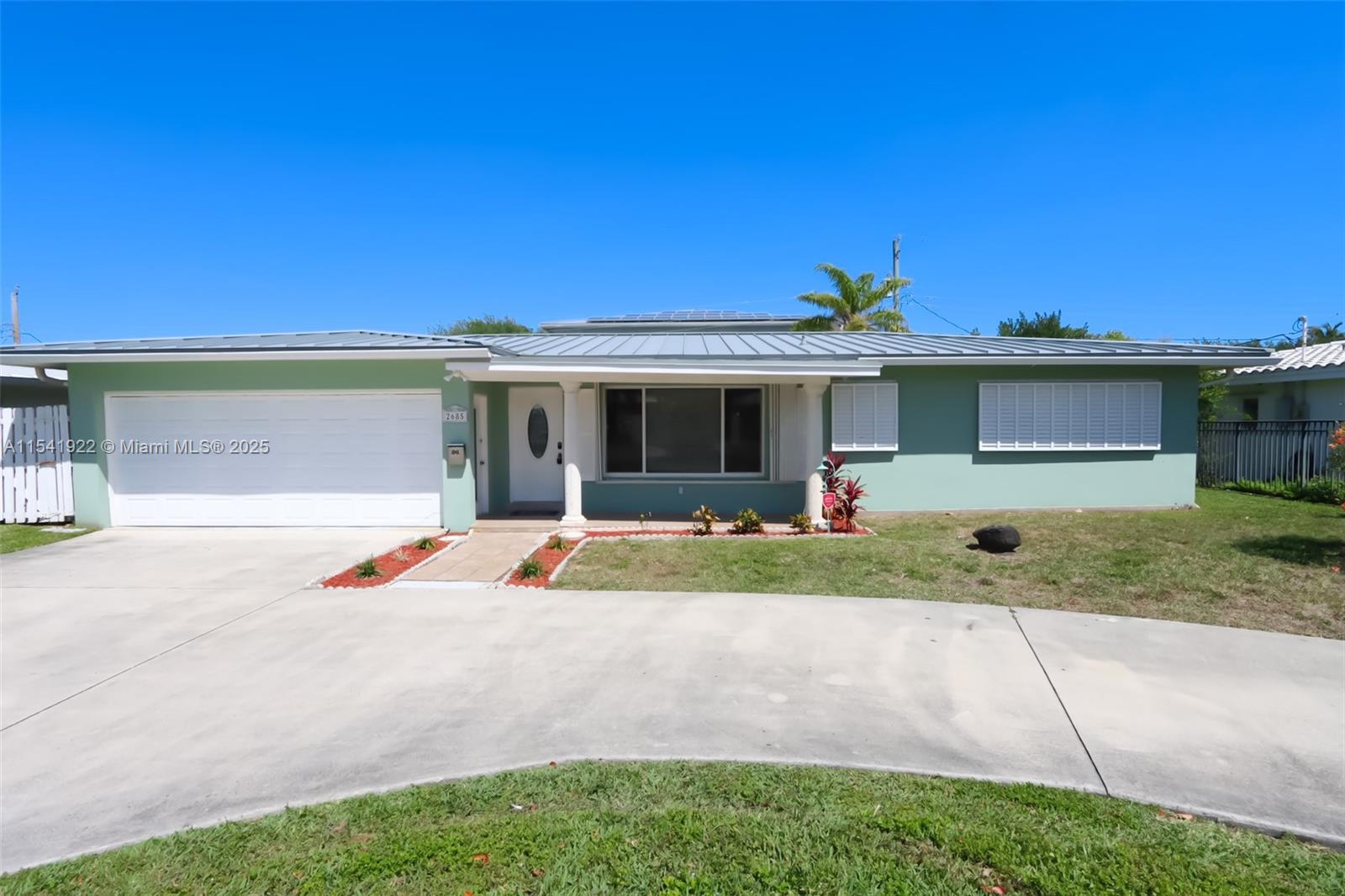 CYPRESS POINT - Residential