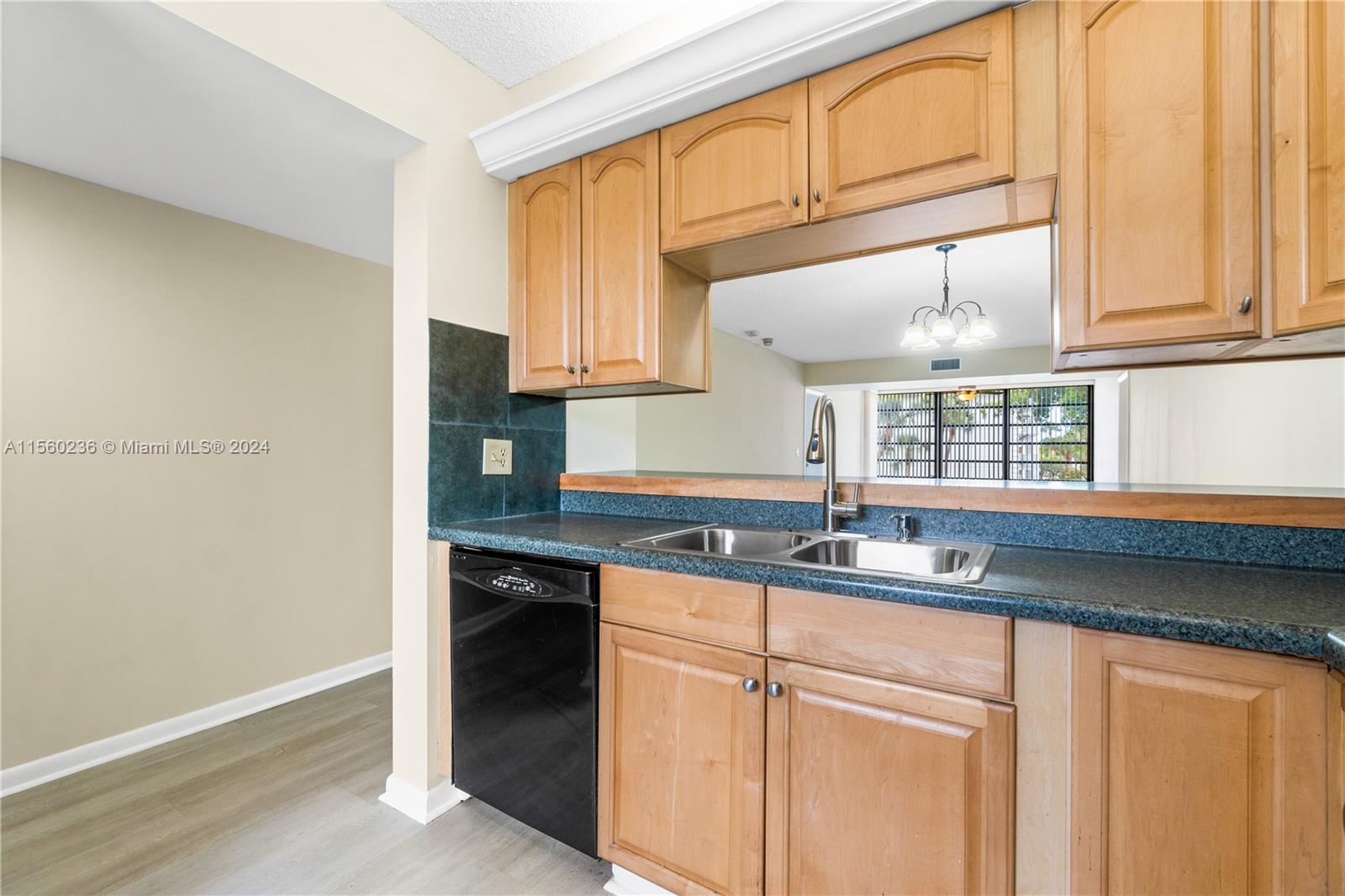 WHITEHALL CONDO OF THE LA - Residential Lease