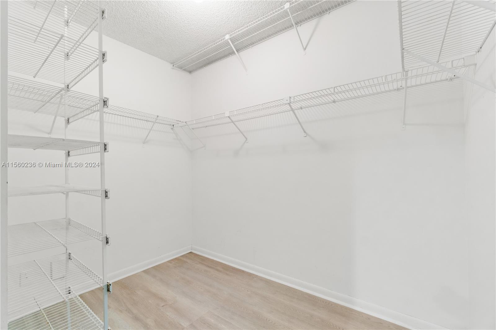 WHITEHALL CONDO OF THE LA - Residential Lease