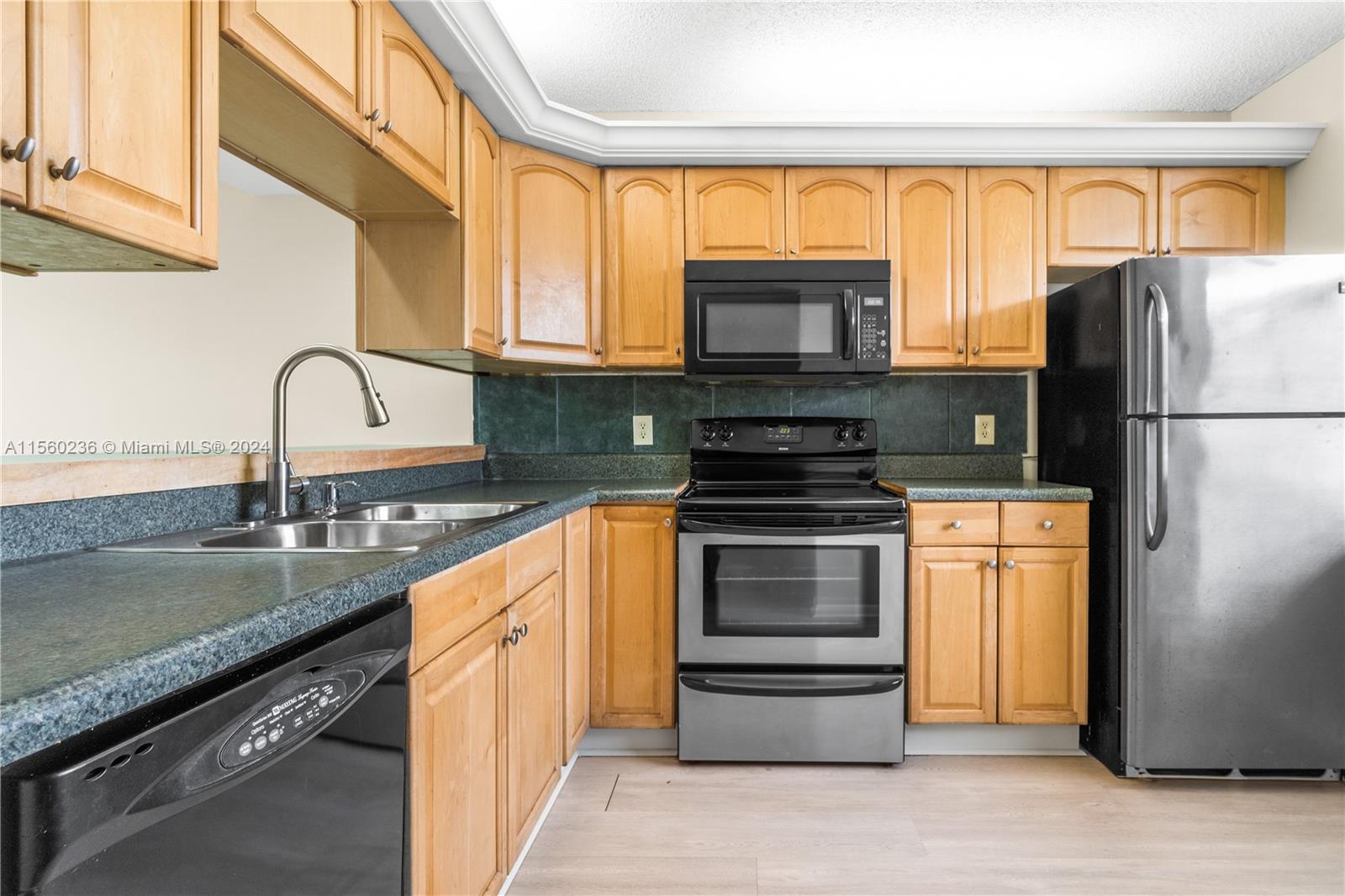 WHITEHALL CONDO OF THE LA - Residential Lease