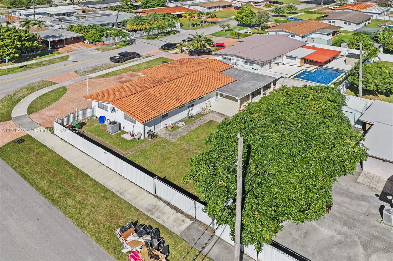 PALM SPRINGS 5TH ADDN SEC - Residential