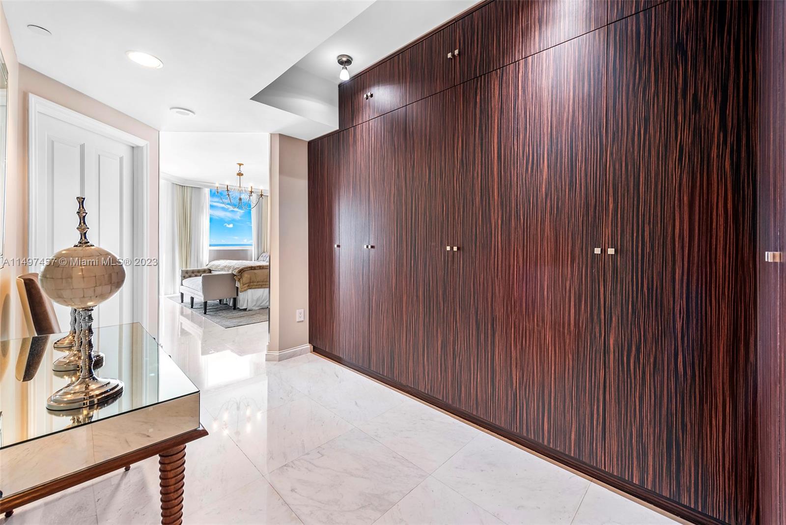 ACQUALINA OCEAN RESIDENCE - Residential