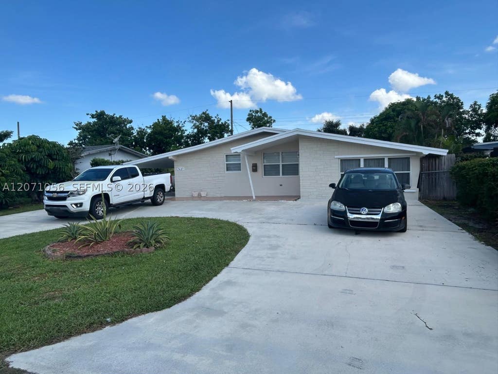 Photo of 7637 Ramona St, Miramar, FL 33023 (MLS # A12071056)