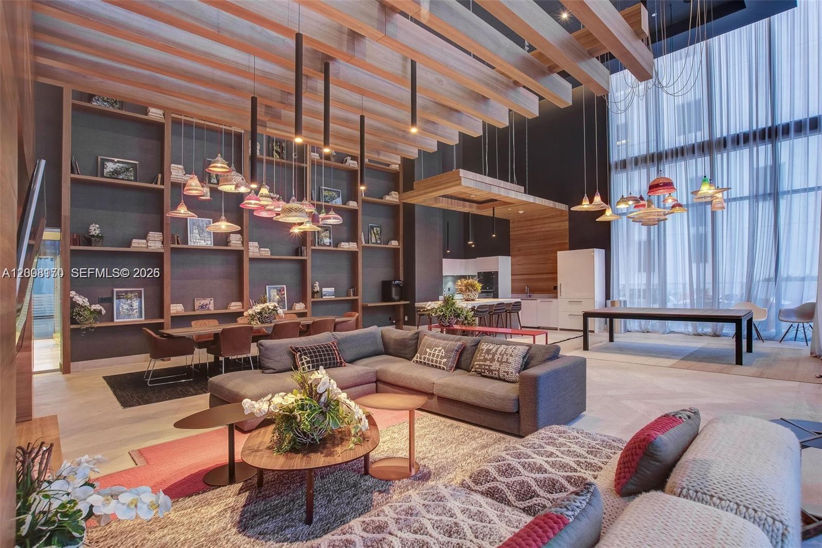 1010 BRICKELL CONDO - Residential