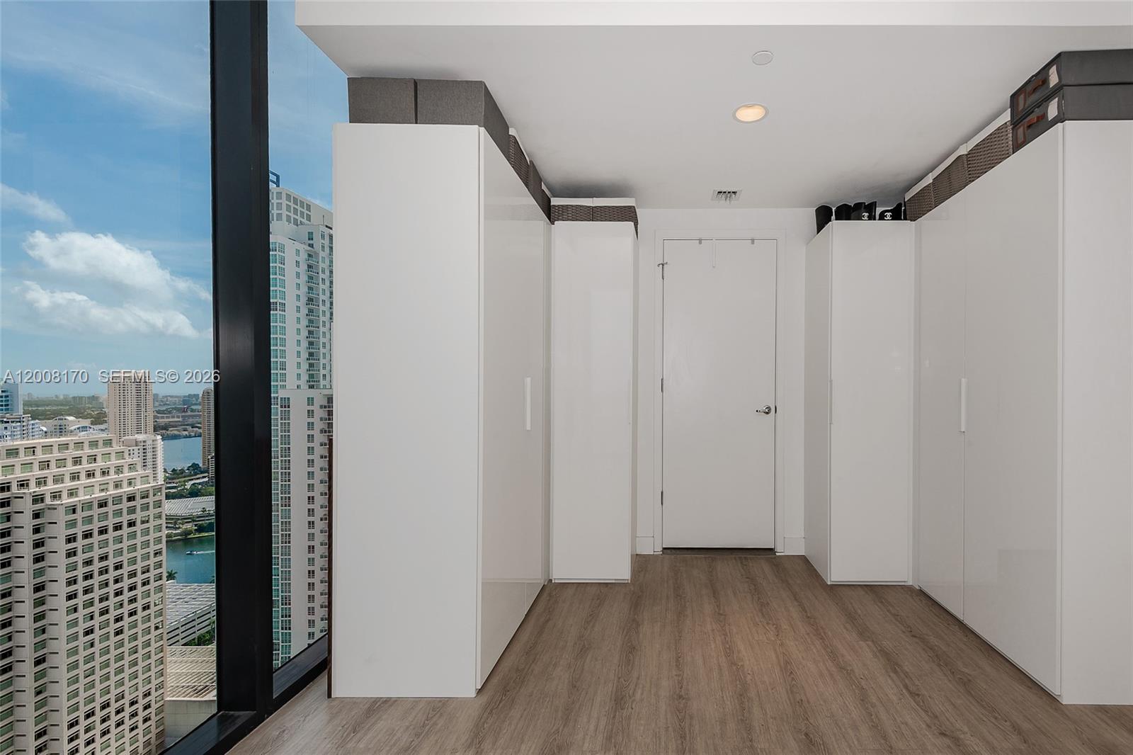 1010 BRICKELL CONDO - Residential