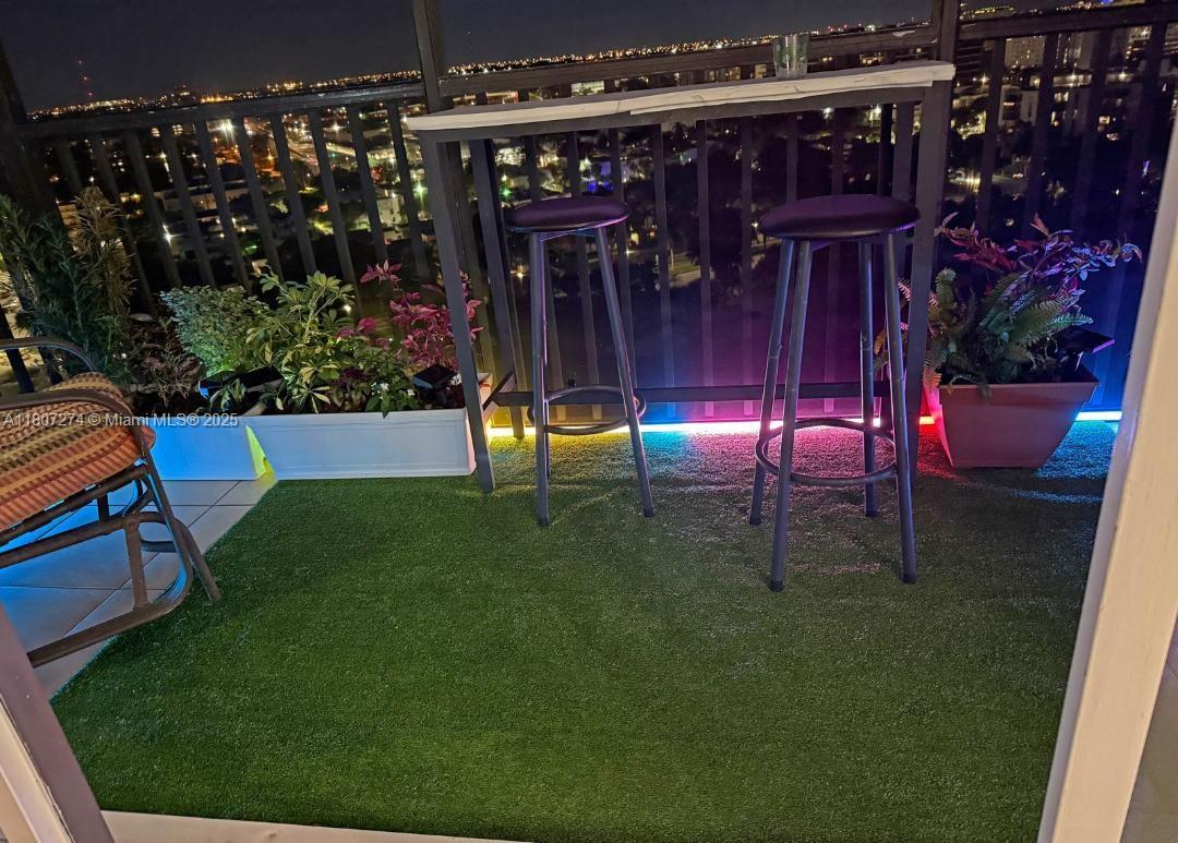 CORONADO CONDO- TOWER II - Residential