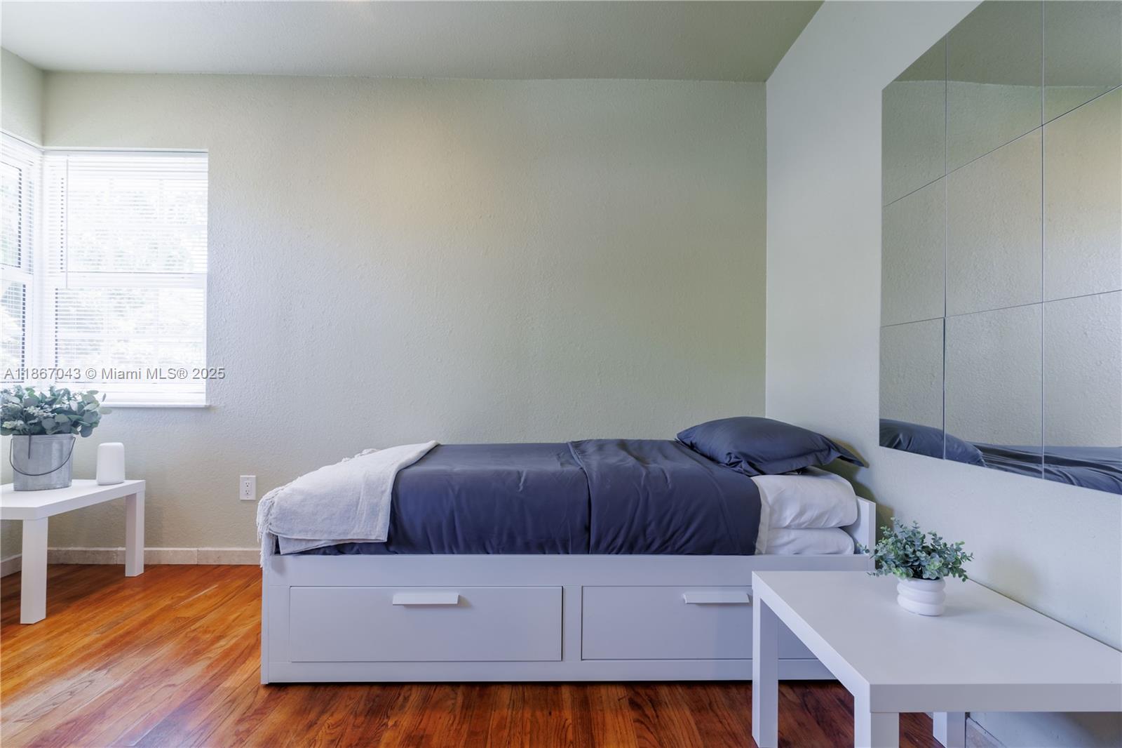 BRENTWOOD - Residential Lease