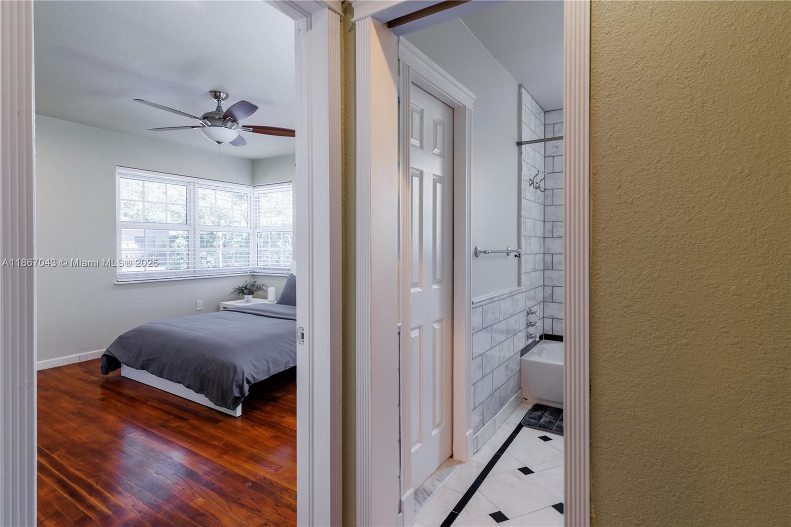 BRENTWOOD - Residential Lease