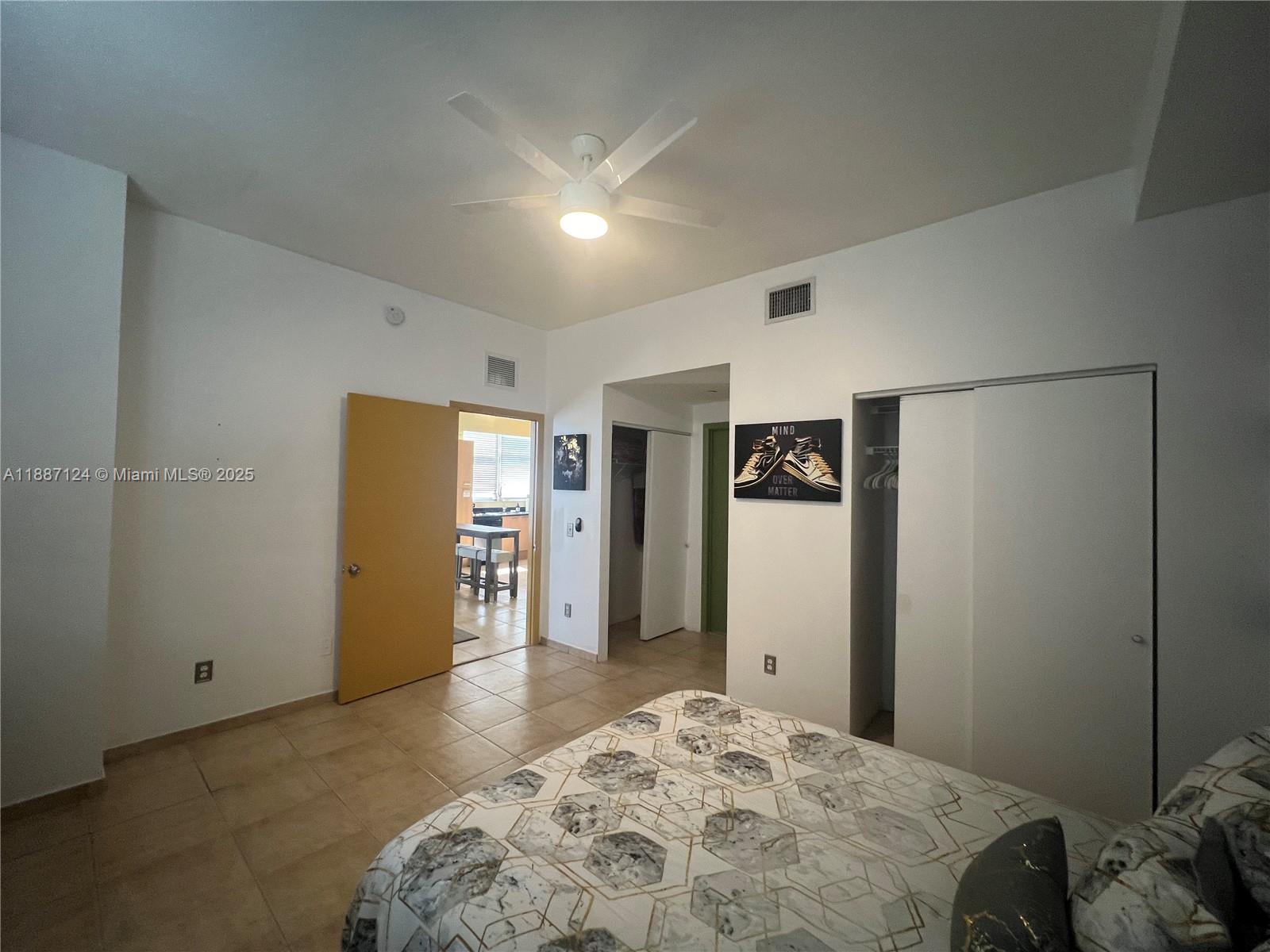 1350 NW 8th Ct D-4