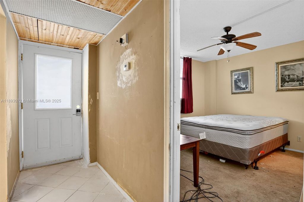 Photo of 106 Royal Park Dr #4C, Oakland Park, FL 33309 (MLS # A11893072)