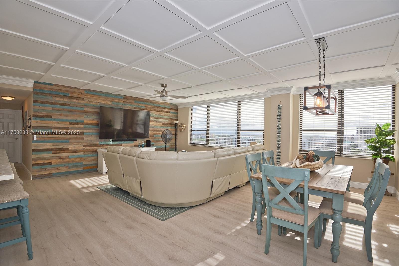 ALEXANDER TOWERS - Residential Lease