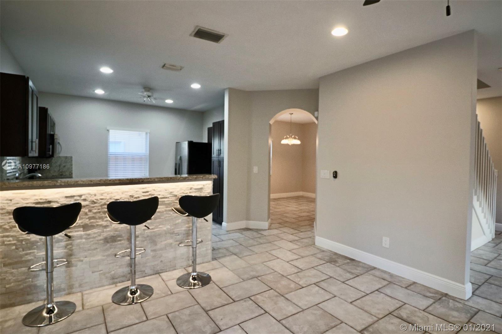 LANDINGS - Residential