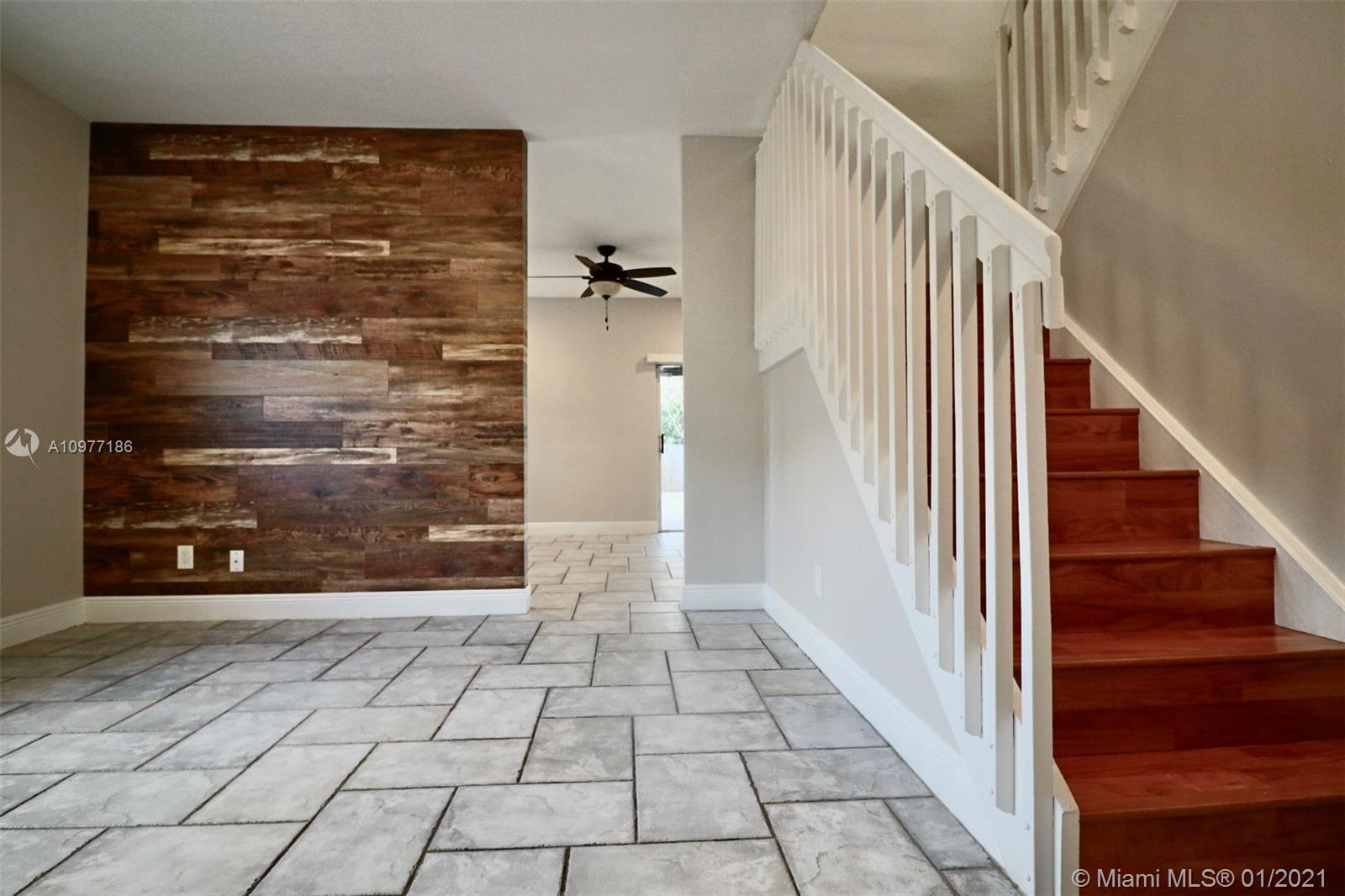 LANDINGS - Residential