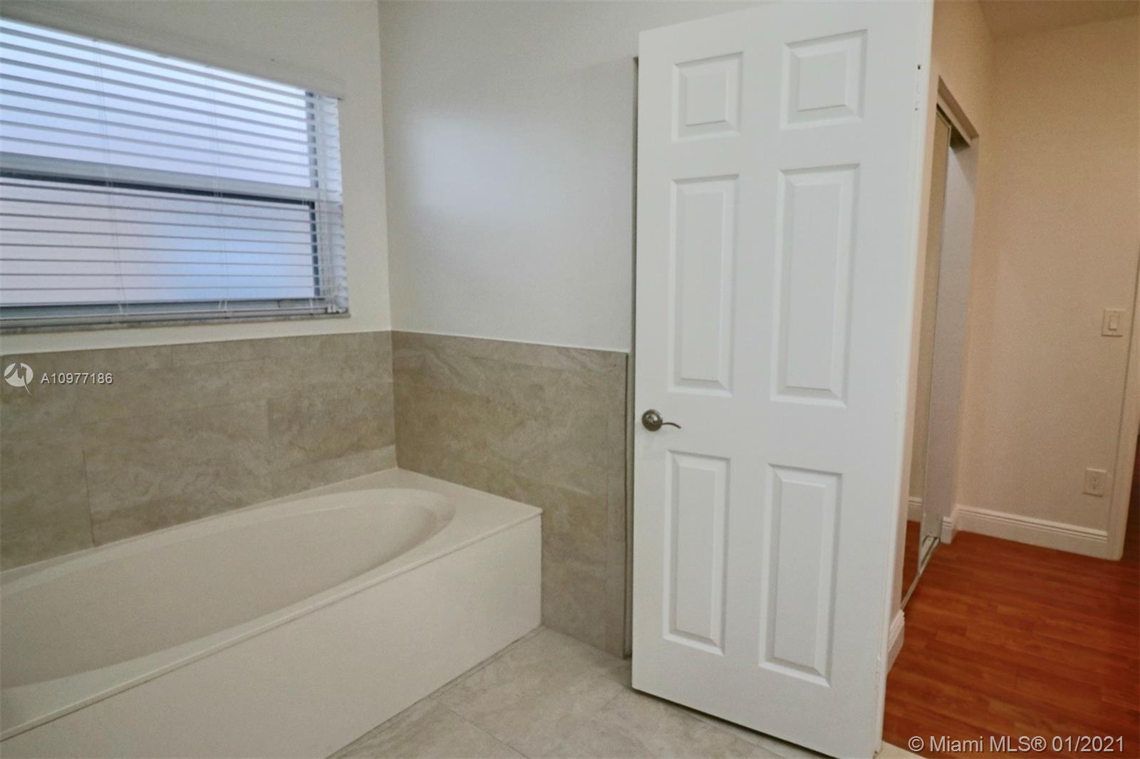 LANDINGS - Residential