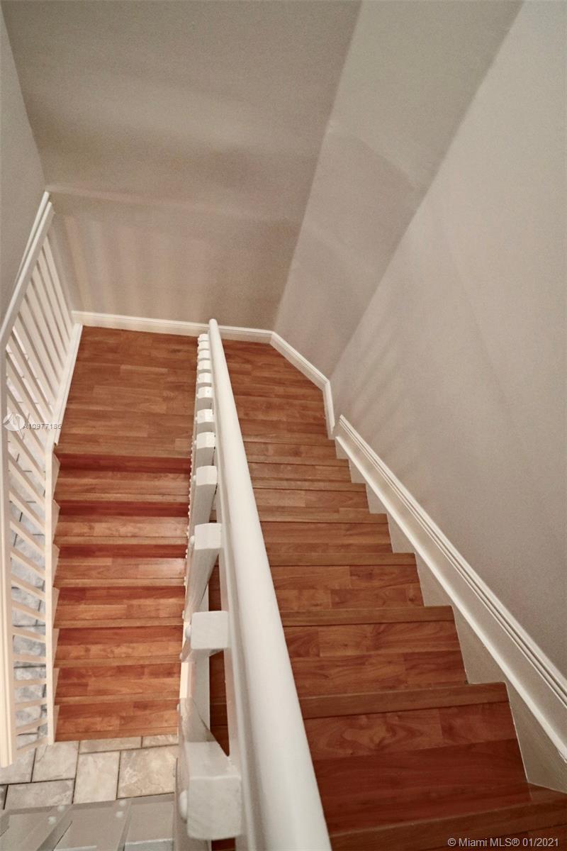 LANDINGS - Residential