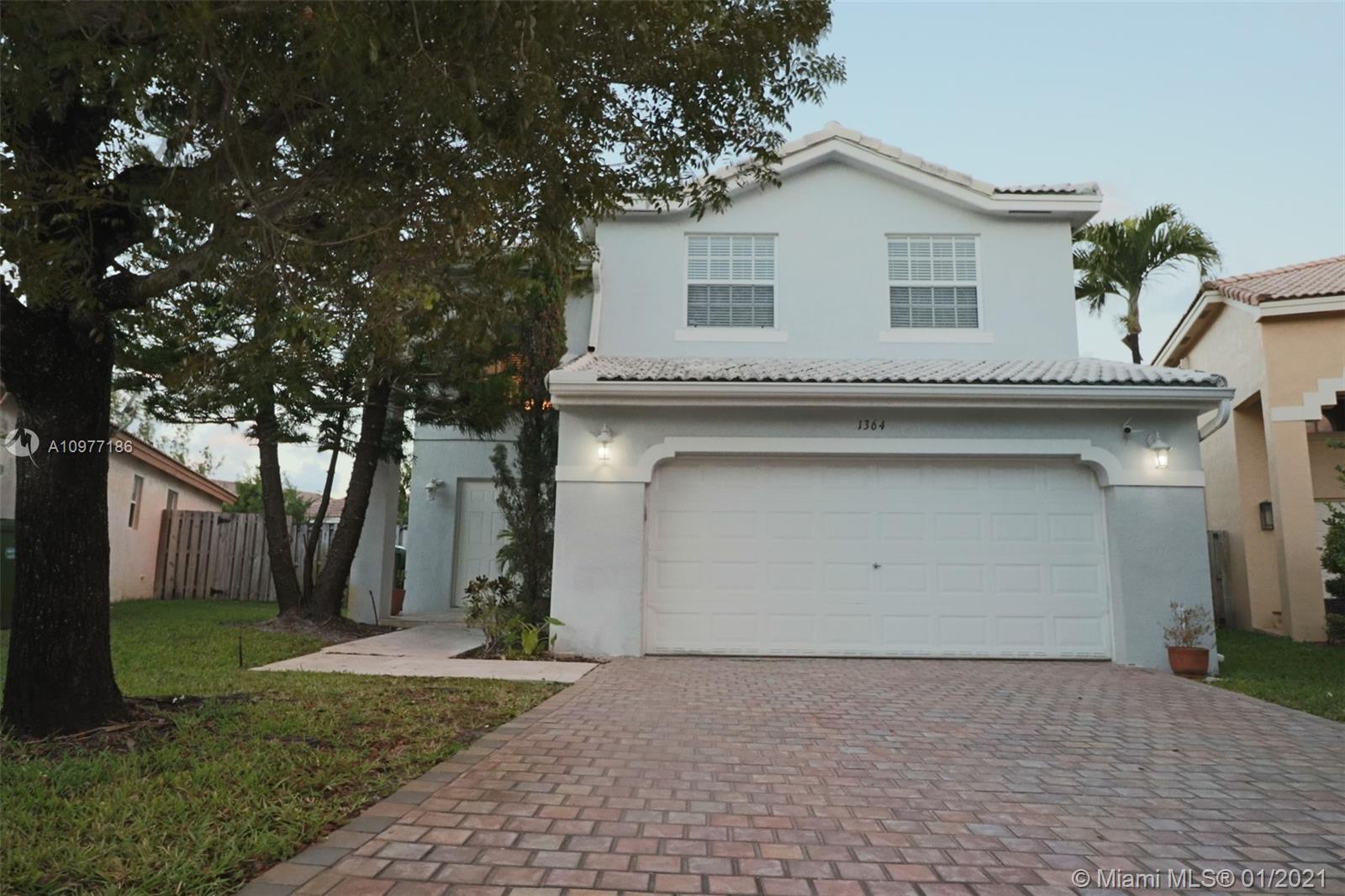 LANDINGS - Residential