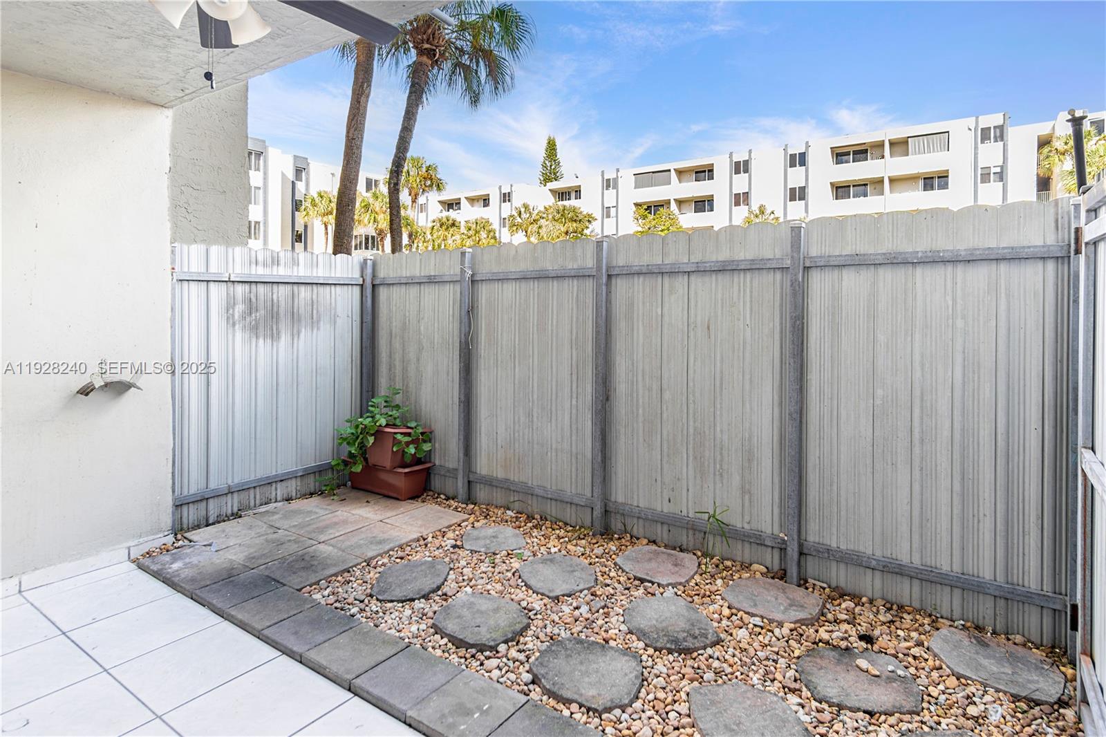 SAMARI LAKE EAST CONDO - Residential Lease