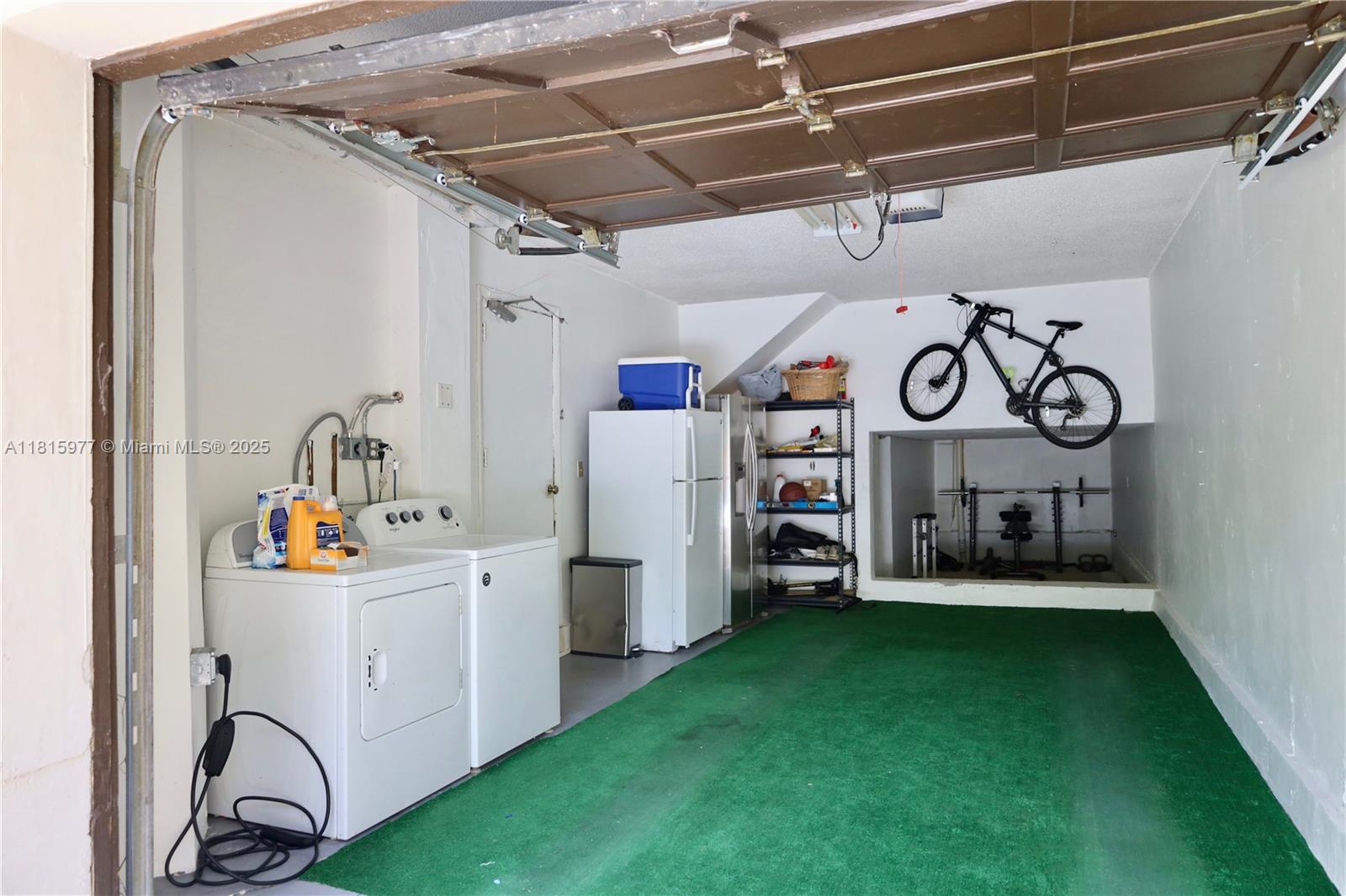 CASA BELLA VILLAS - Residential Lease
