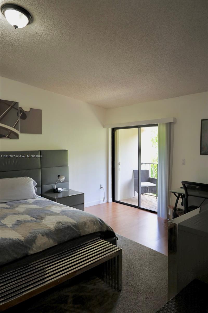 CASA BELLA VILLAS - Residential Lease