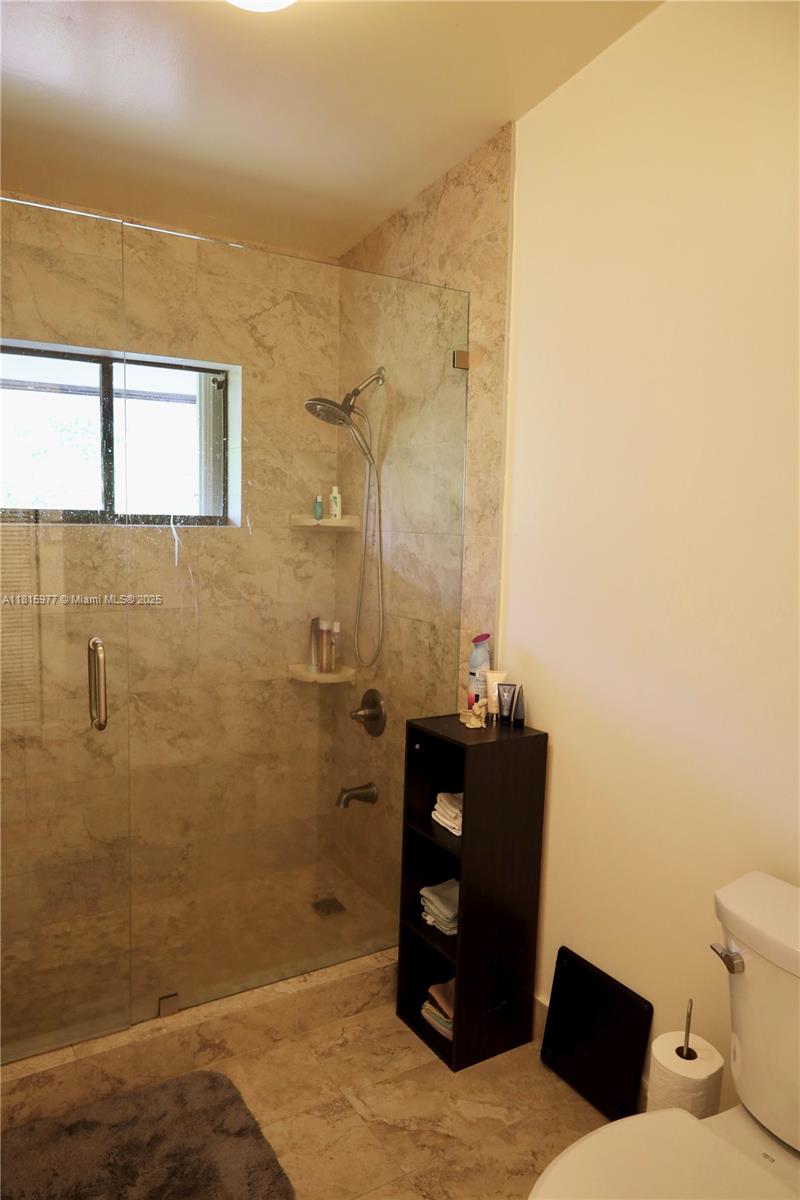 CASA BELLA VILLAS - Residential Lease