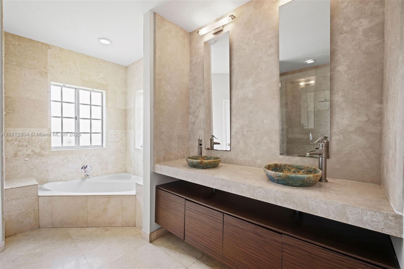 EMERALD GREENS SUB - Residential